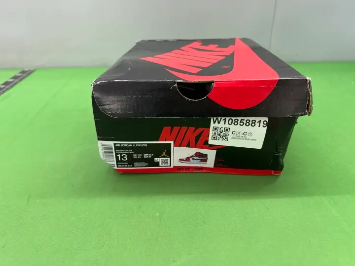 Jordan 5 AMM QC photo 9