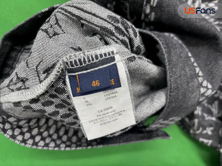 LV Jacket Blue Denim QC photo 1