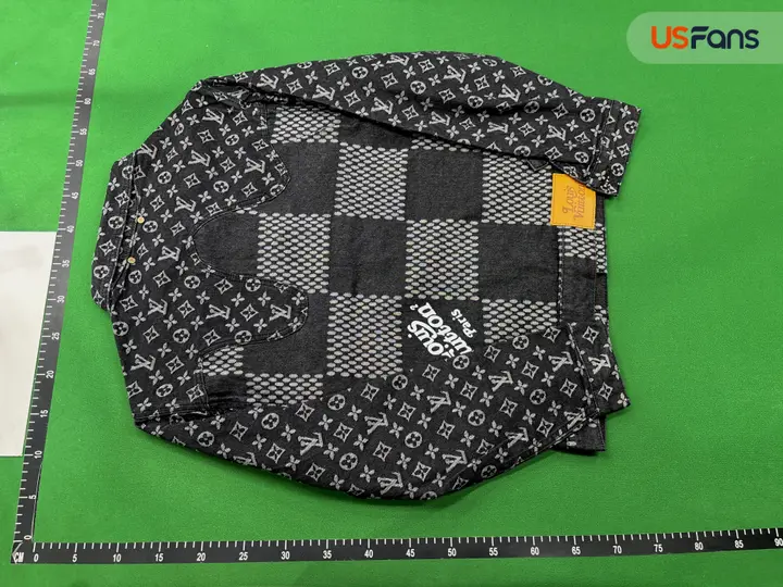 LV Jacket Blue Denim QC photo 3