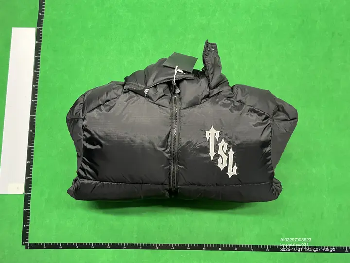 Trapstar Vest QC photo 18