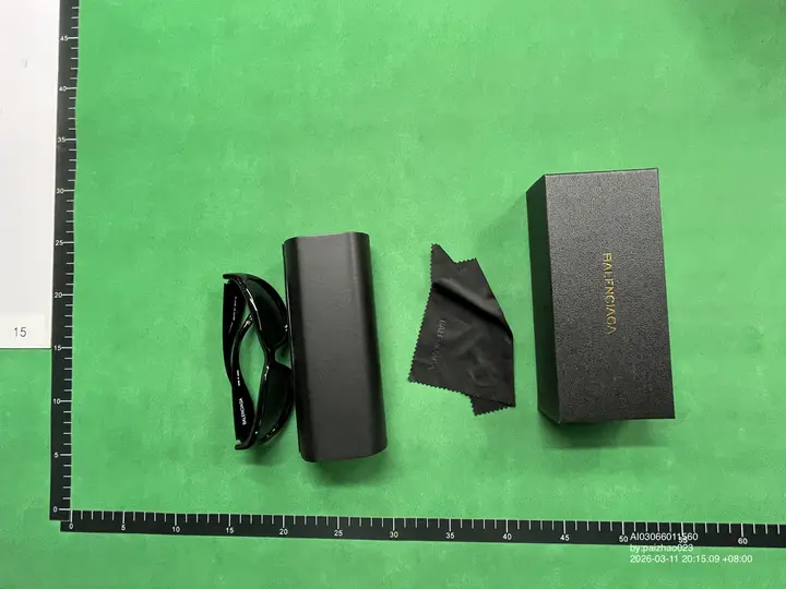 Balenciaga Sunglasses QC photo 10