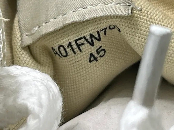 Mihara Trainers QC photo 4
