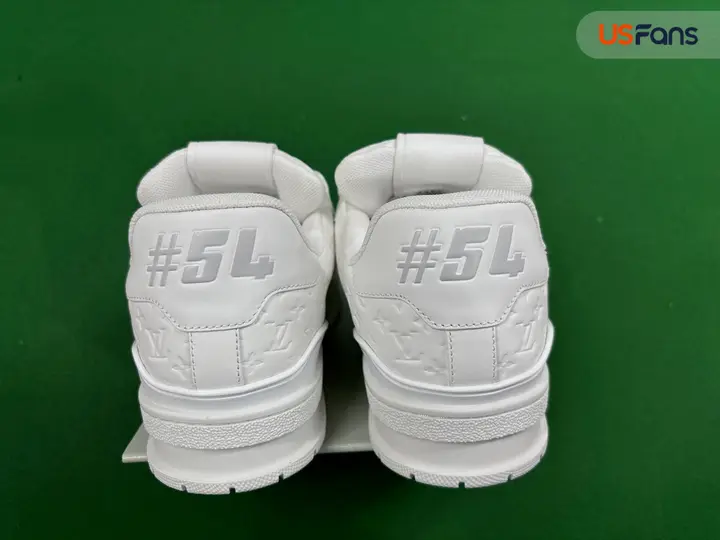 LV Trainers Black-White QC photo 3