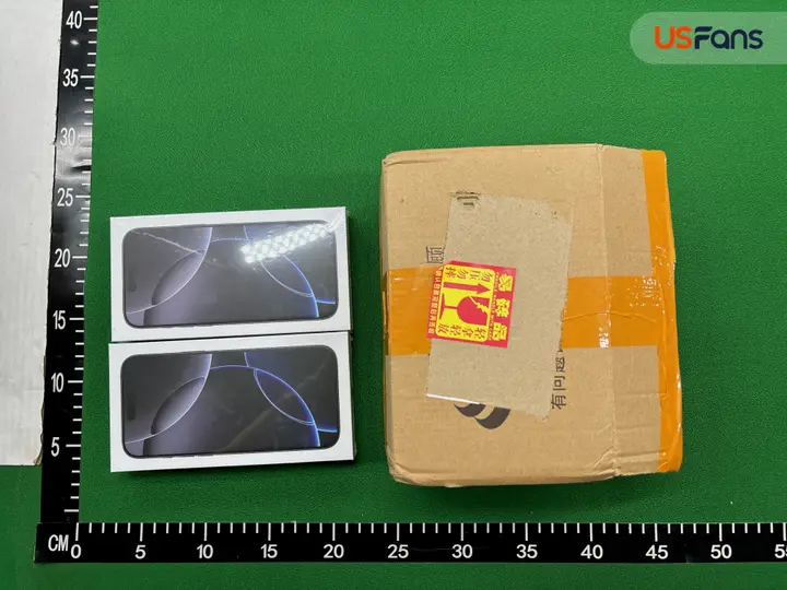 iPhone 16 Pro Max QC photo 3