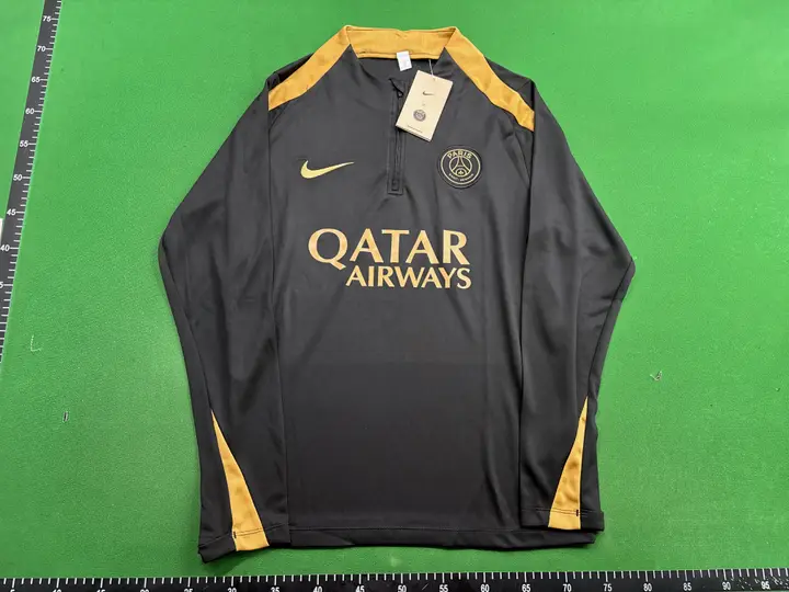 Real Madrid Tracksuit Set QC photo 14