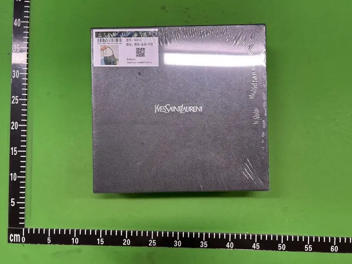 YSL LE5A7 QC photo 8