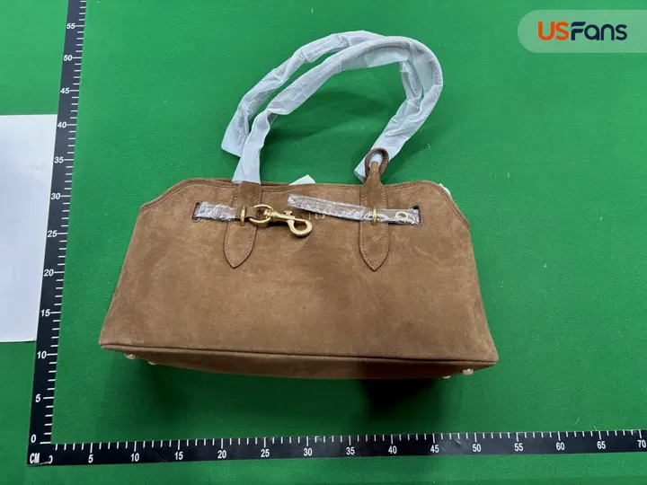 Miu Miu Bag QC photo 4