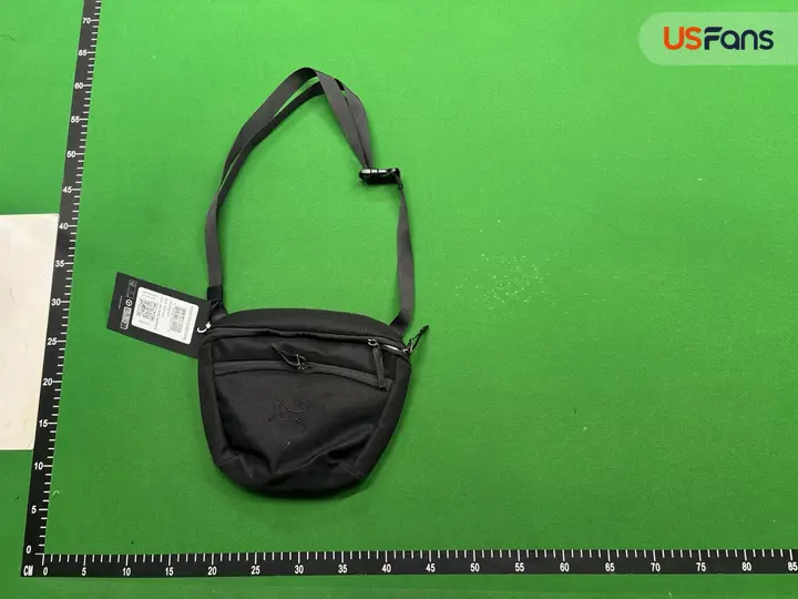 Arc'teryx Shoulder Bag QC photo 3