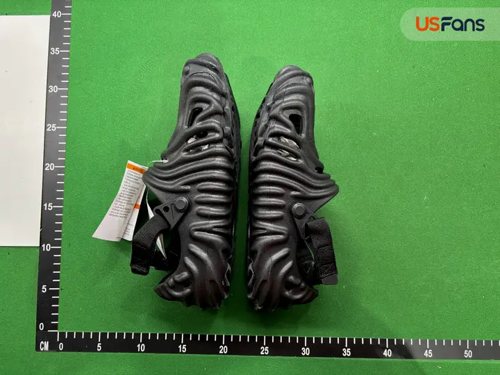 Salehe Bembury x Crocs Shoes QC photo 11
