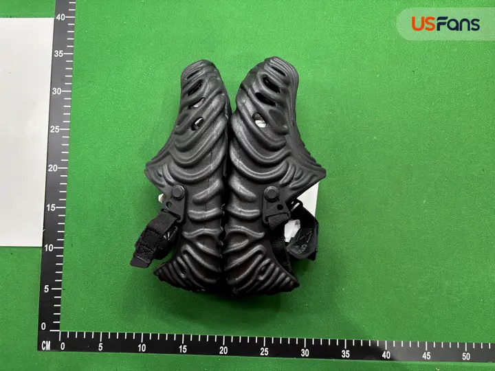 Salehe Bembury x Crocs Shoes QC photo 12