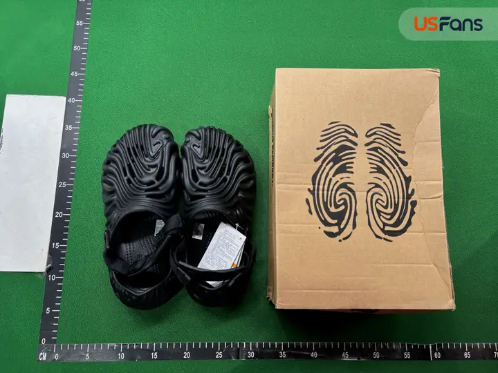 Salehe Bembury x Crocs Shoes QC photo 14