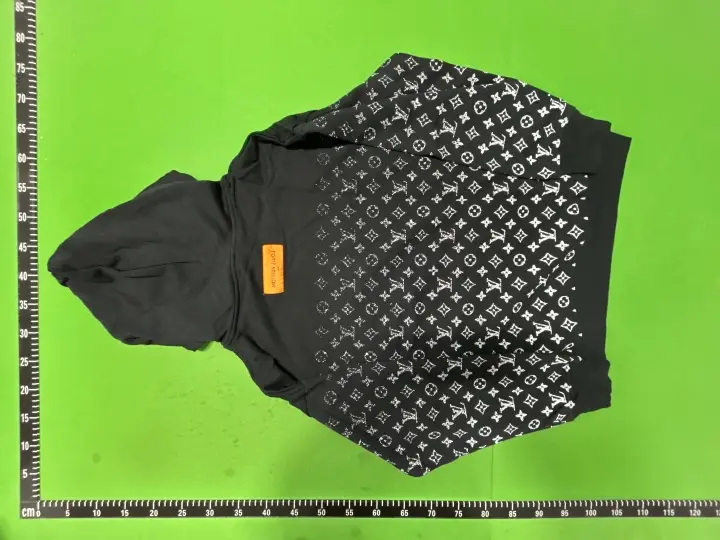 LV Hoodie QC photo 4