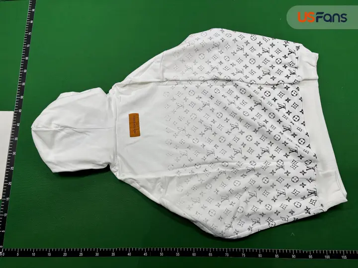 LV Hoodie QC photo 7