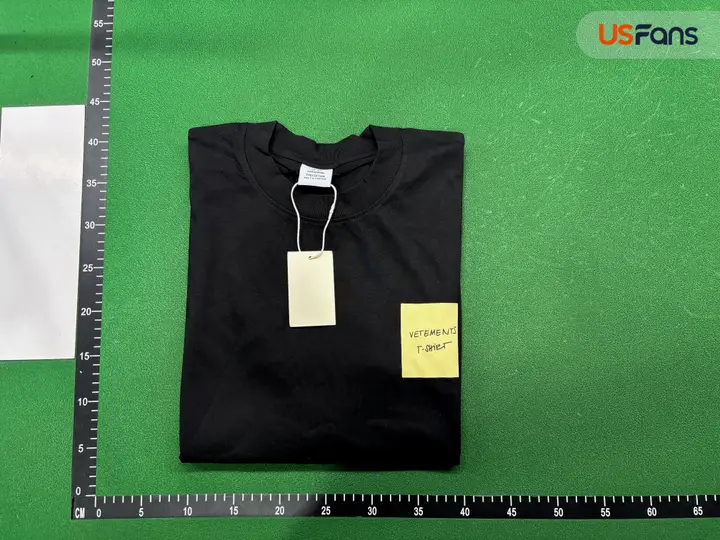 Vetements Tees QC photo 15