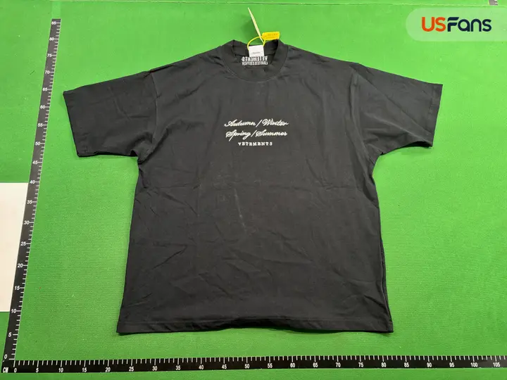 Vetements Tees QC photo 17