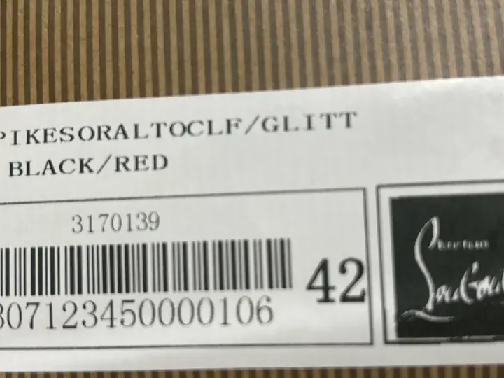 Christian Louboutin Sneakers QC photo 1
