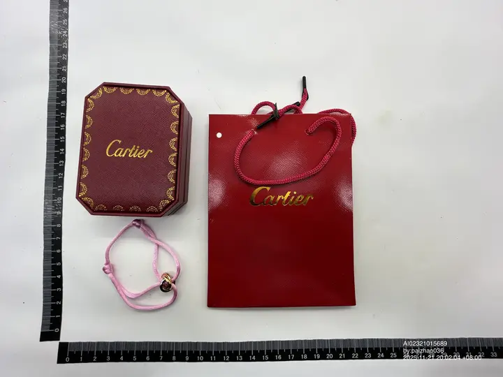 CARTIER BRACLET QC photo 1