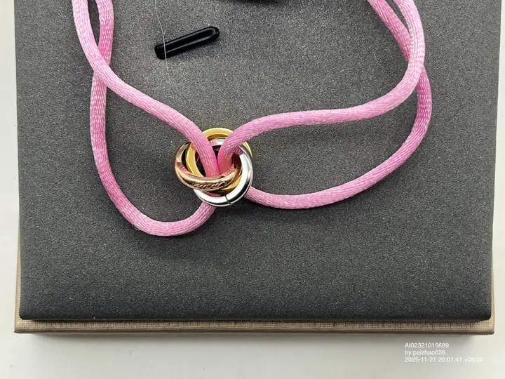 CARTIER BRACLET QC photo 2