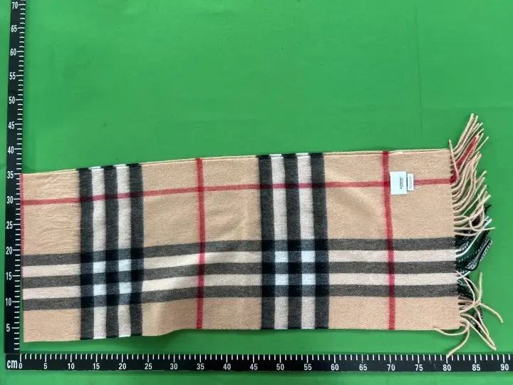Burberry Scarf QC photo 17