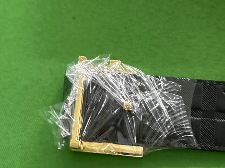 Best Batch for Burberry Belt QC photo 4
