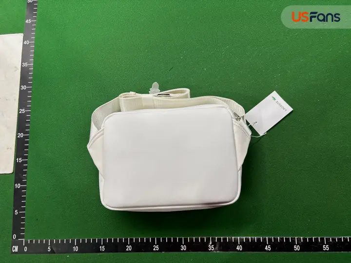 Lacoste Bag QC photo 2