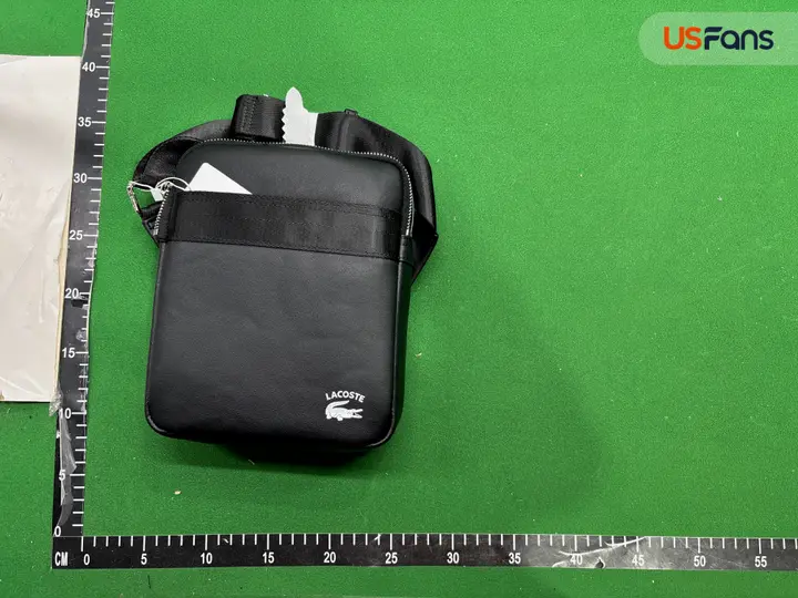 Lacoste Bag QC photo 4