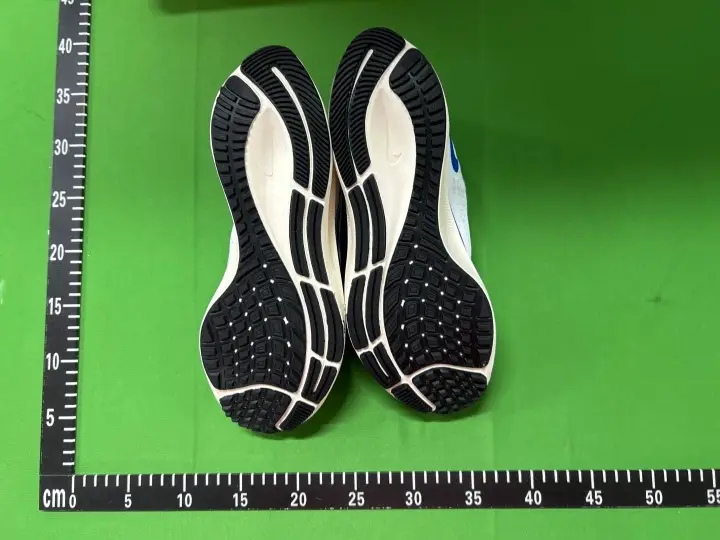 Nike Pegasus 37 QC photo 14