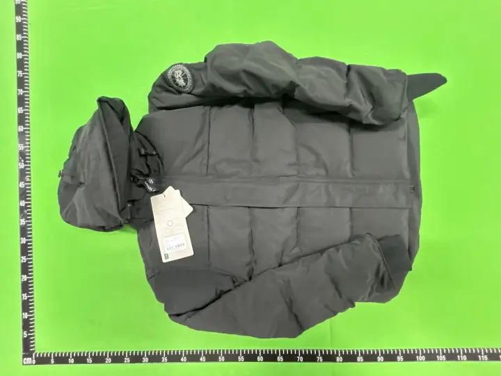 Canada Goose Wyndham Jacket QC photo 3