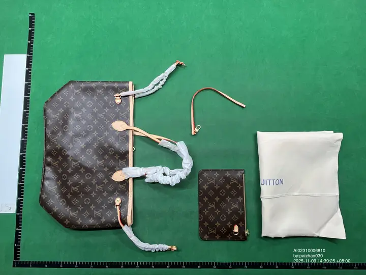 Louis Vuitton Neverfull GM Bag QC photo 3