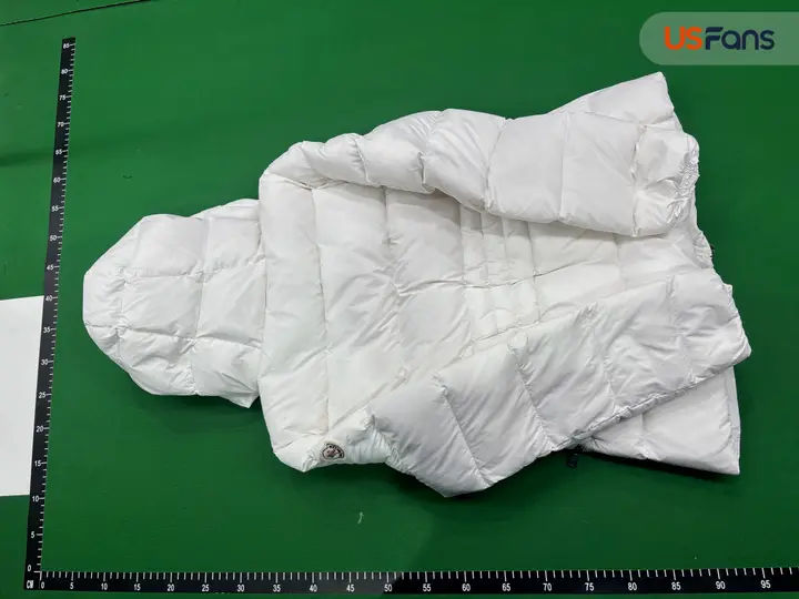 Moncler Laichefur Down Jacket for Womens QC photo 12