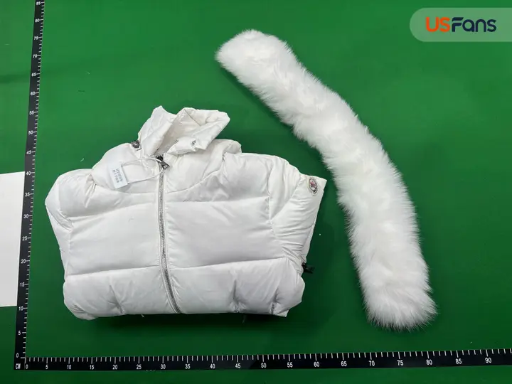 Moncler Laichefur Down Jacket for Womens QC photo 13