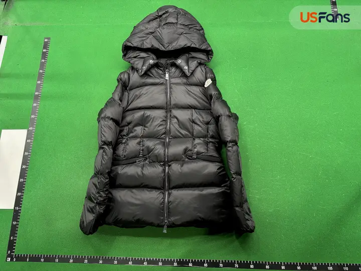 Moncler Laichefur Down Jacket for Womens QC photo 6