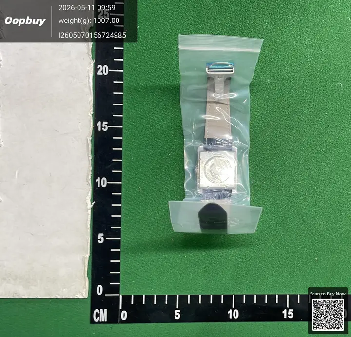 Cartier Tank Watch QC photo 2