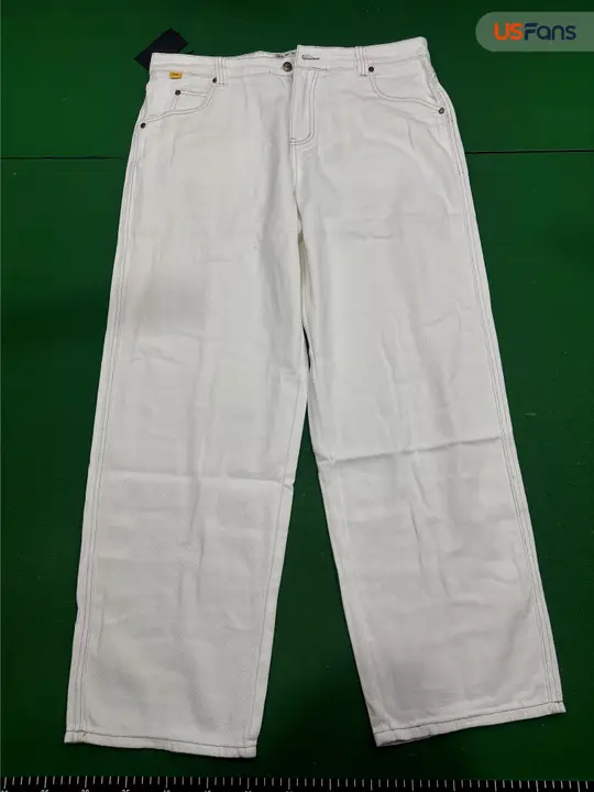 Dime Jeans QC photo 2