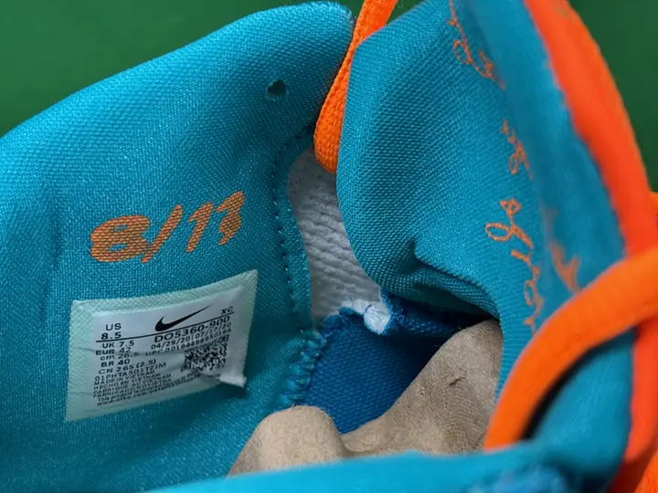 Nike Kyrie 5 Spongebob Squarepants QC photo 8