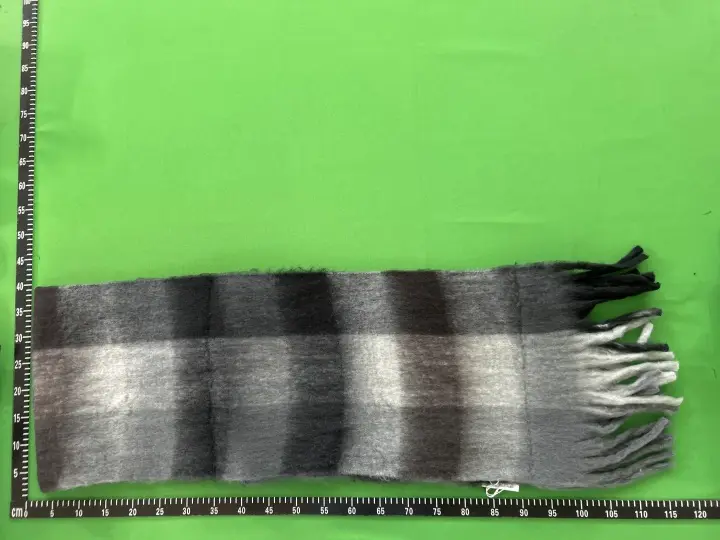 Acne Studios Scarf QC photo 1