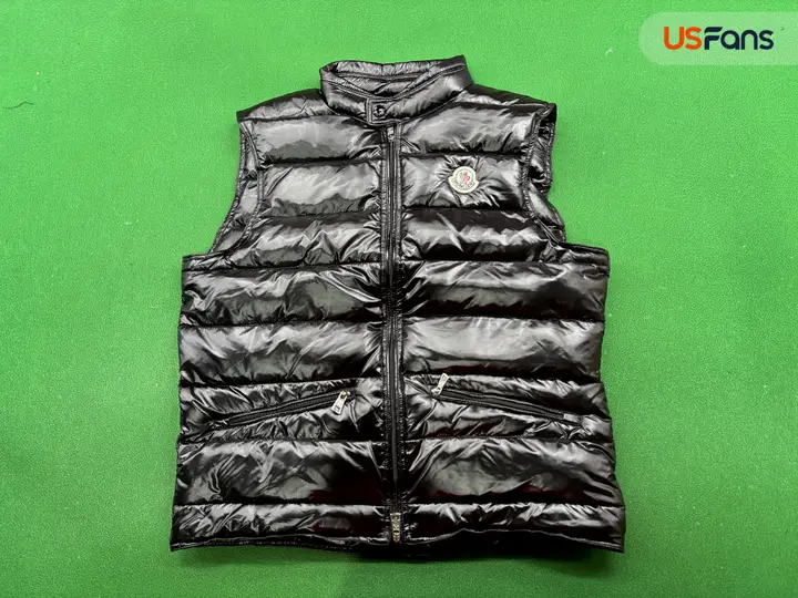 Moncler Vest Black Bormes QC photo 14