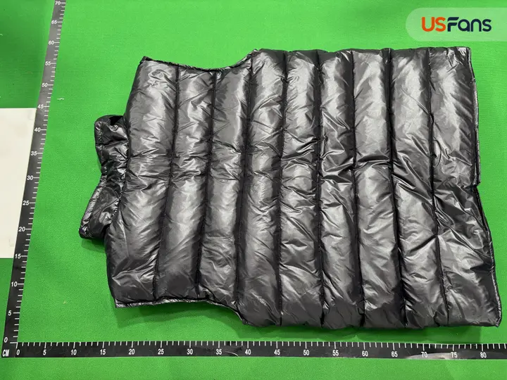 Moncler Vest Black Bormes QC photo 19