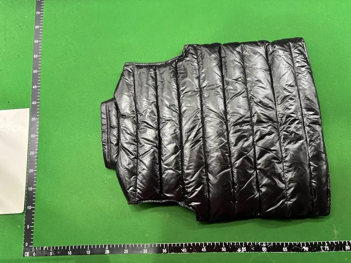 Moncler Vest Black Bormes QC photo 7