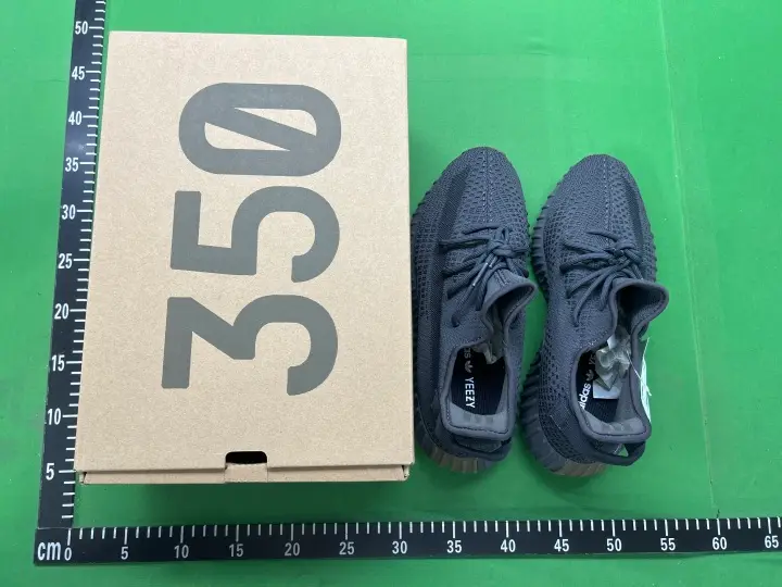 Yeezy 350 MX Rock QC photo 2