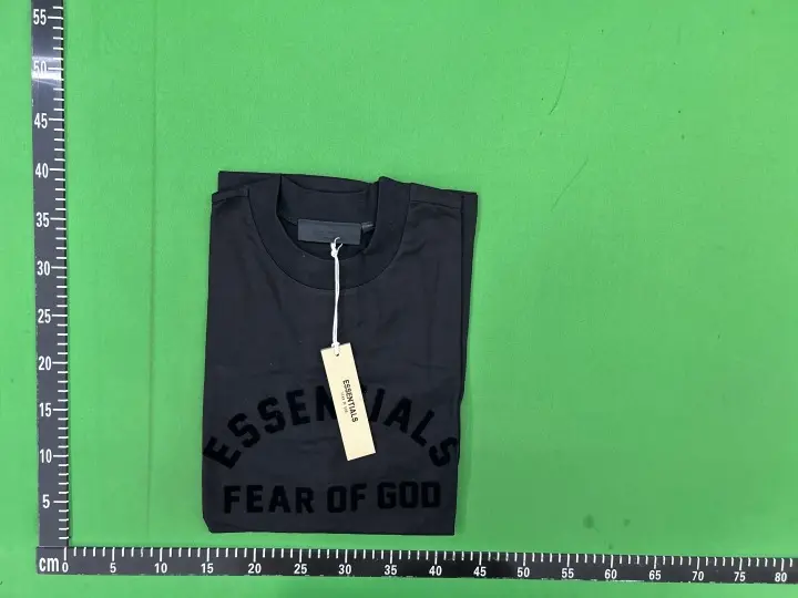 Essentials T-Shirt Short Sleeve QC photo 1