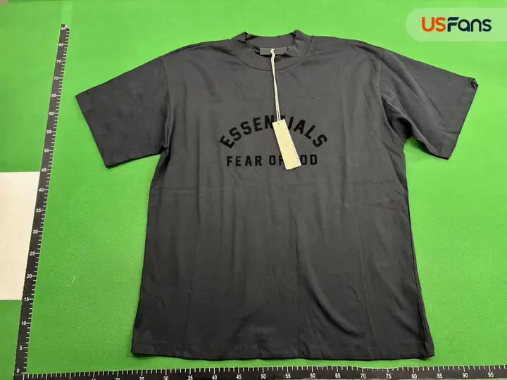 Essentials T-Shirt Short Sleeve QC photo 6