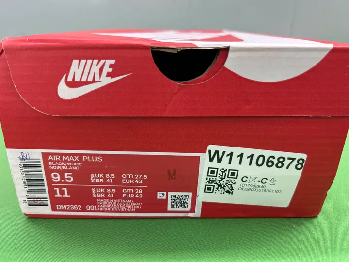Nike TN All Black Shoes QC photo 1