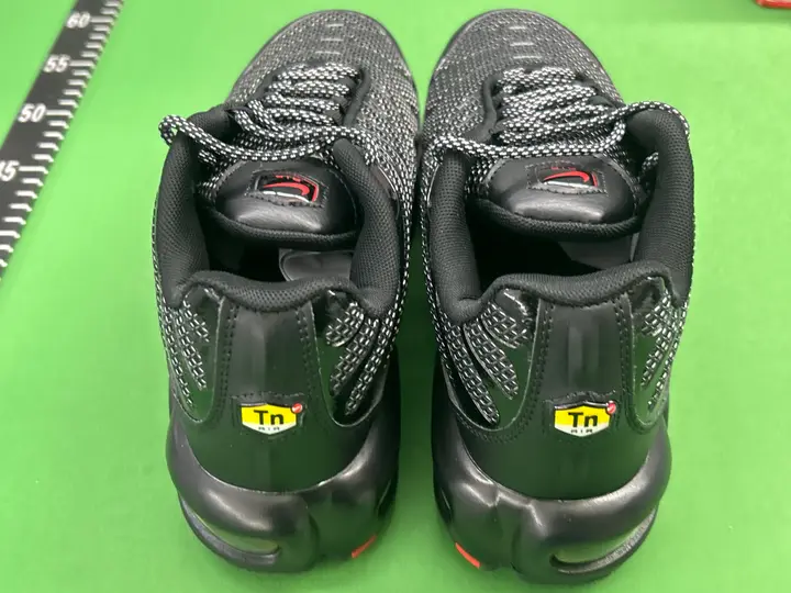 Nike TN All Black Shoes QC photo 11