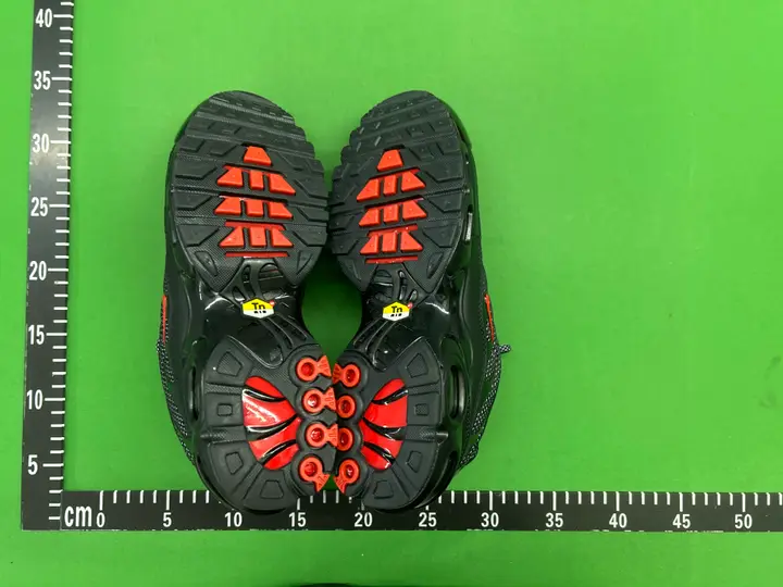 Nike TN All Black Shoes QC photo 16