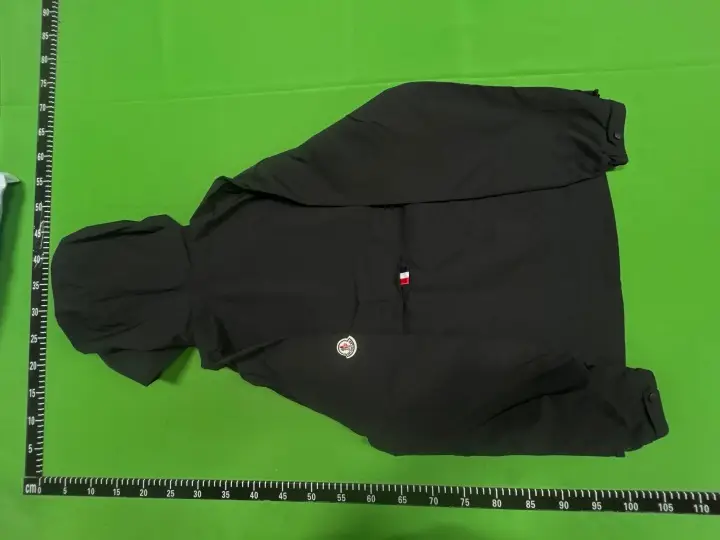 Moncler Windbreaker Jacket QC photo 18