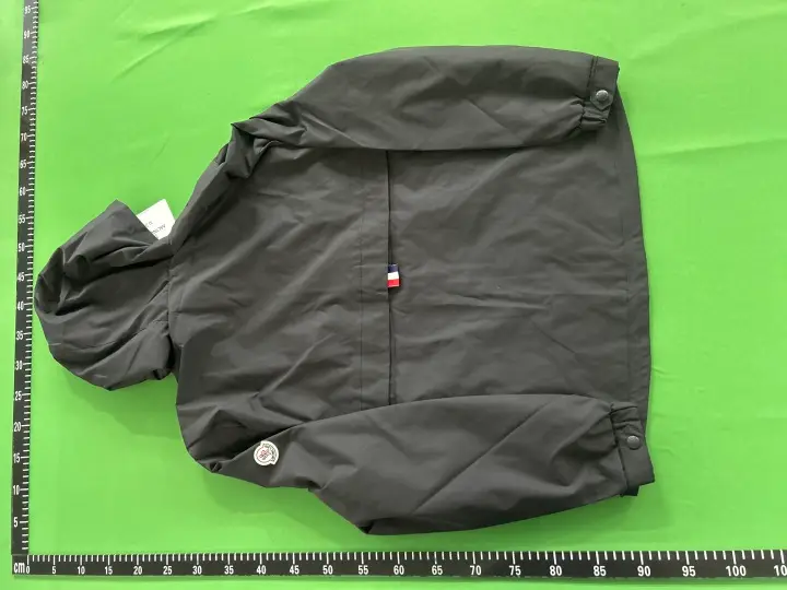 Moncler Windbreaker Jacket QC photo 3