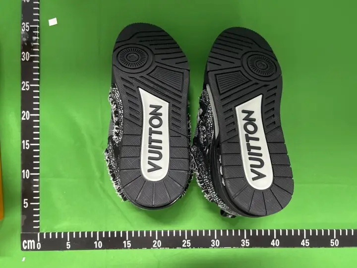 LV Skate Sneakers White QC photo 6