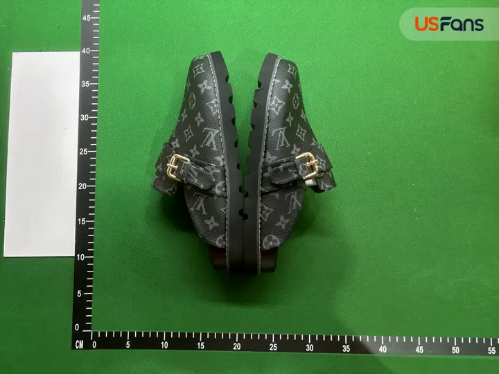 LV Cosy Cosy Shoes QC photo 4