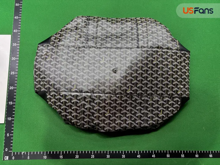 Goyard Bag QC photo 16
